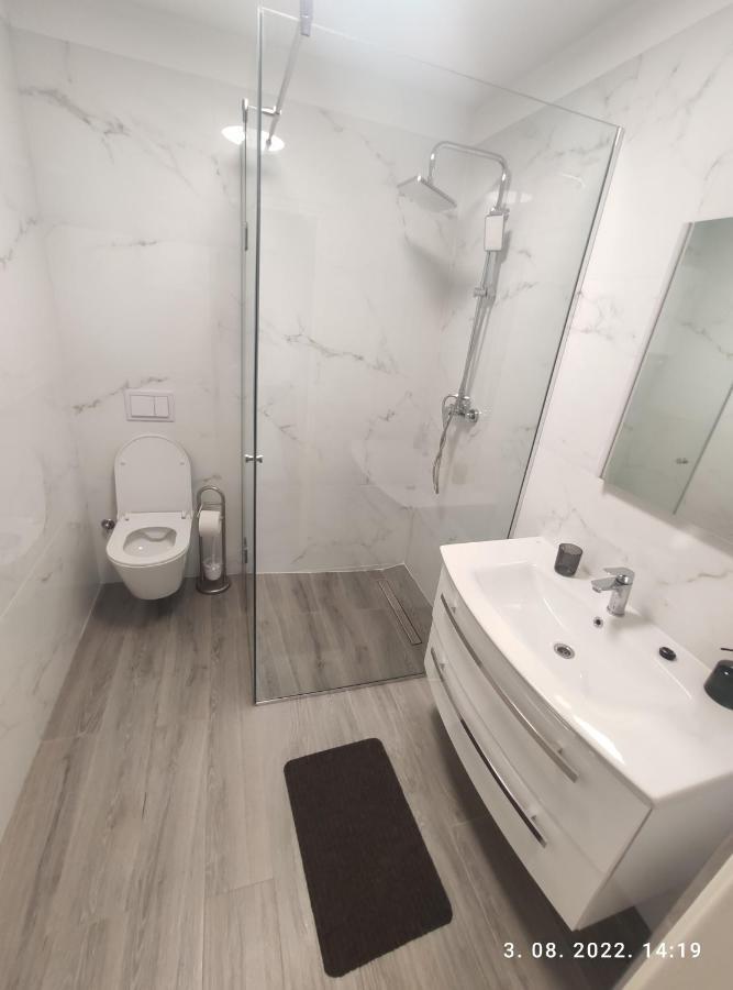 Aqua Apartments Omiš Exterior foto
