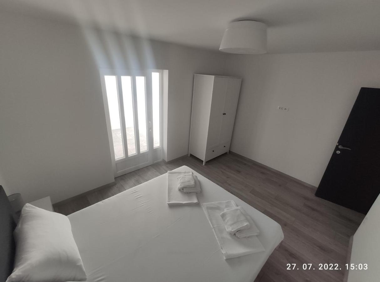 Aqua Apartments Omiš Exterior foto