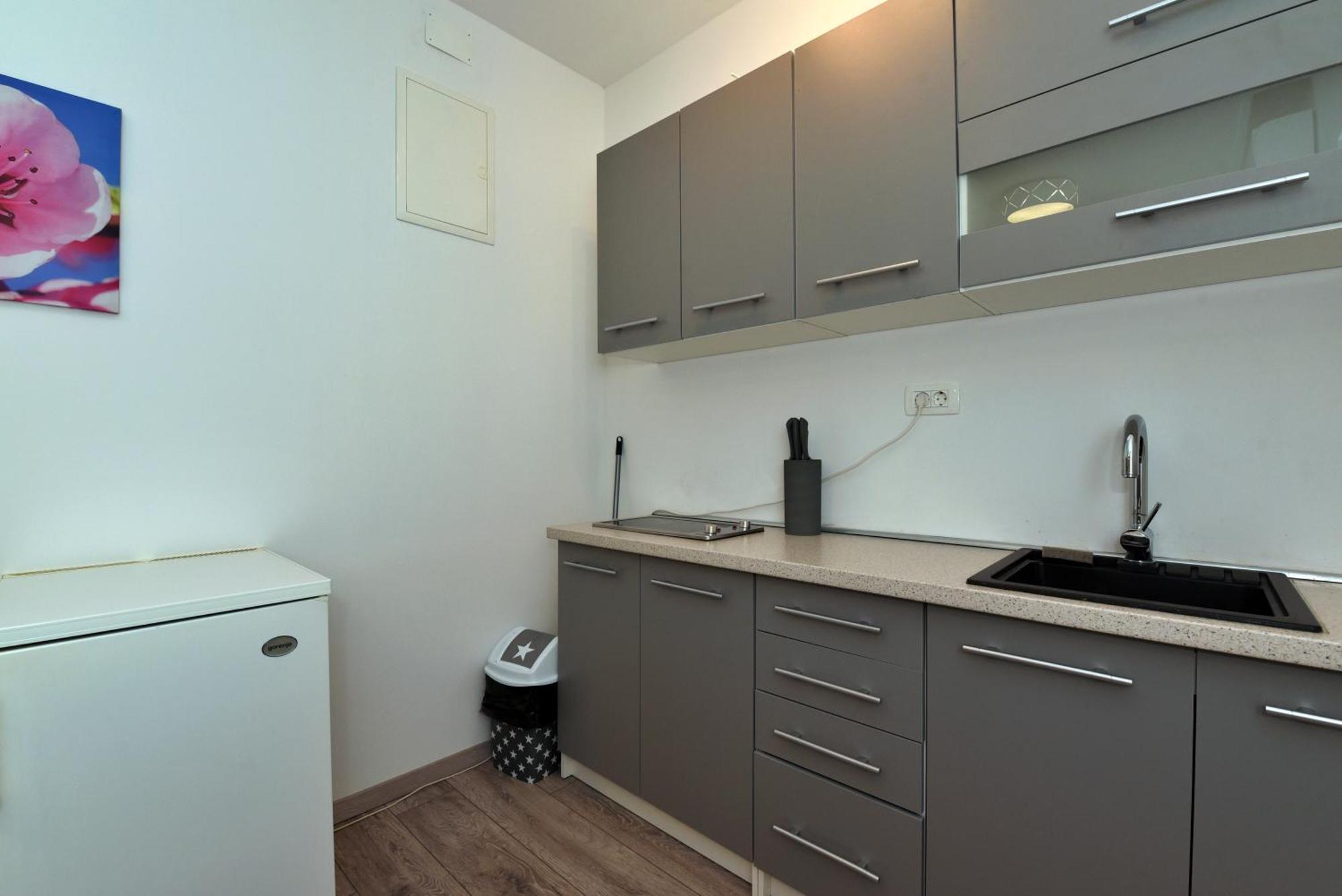 Aqua Apartments Omiš Exterior foto