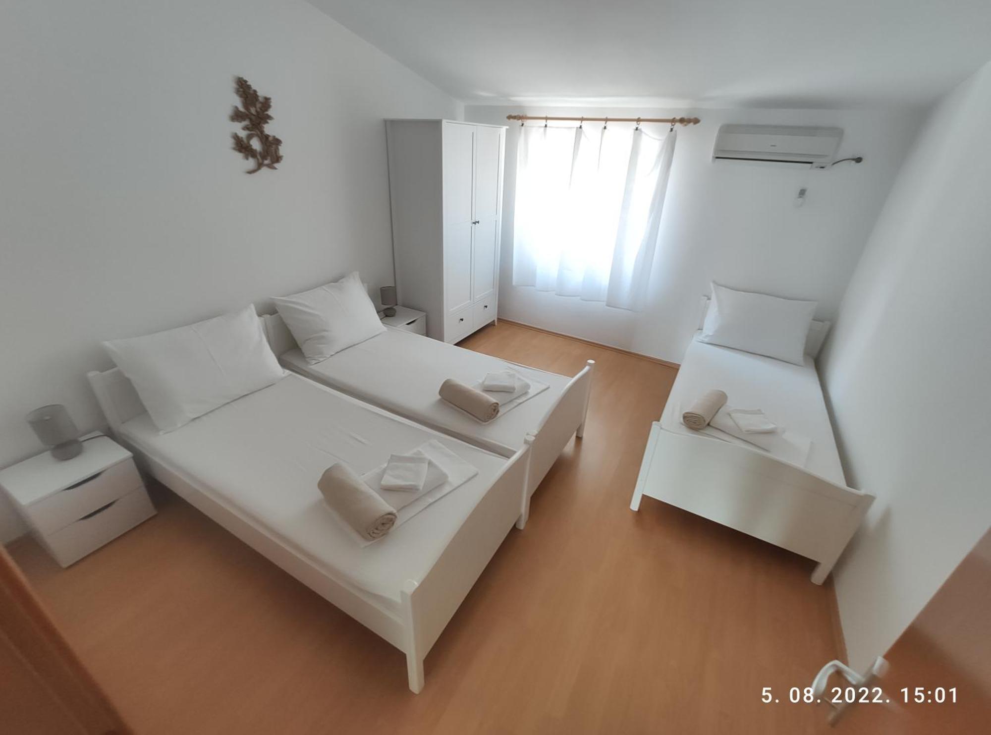 Aqua Apartments Omiš Habitación foto